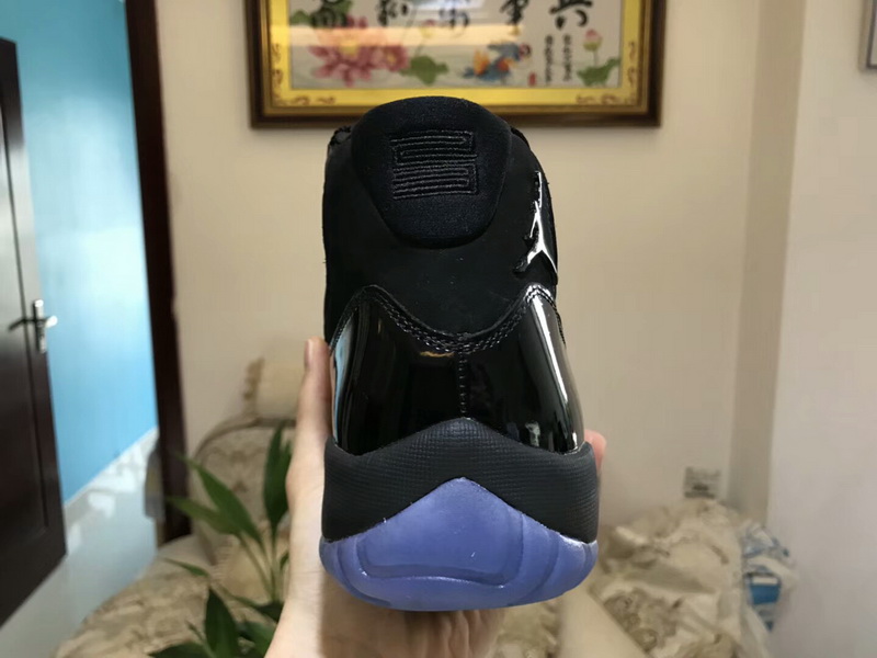 Authentic Air Jordan 11 Cap and Gowns